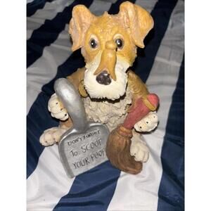 Dog Statue “Don’t Forget To Scoop The Poop”